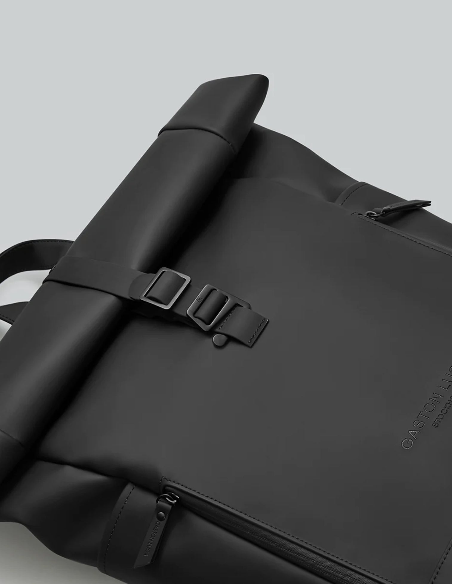 Rillen 16” Backpack Black