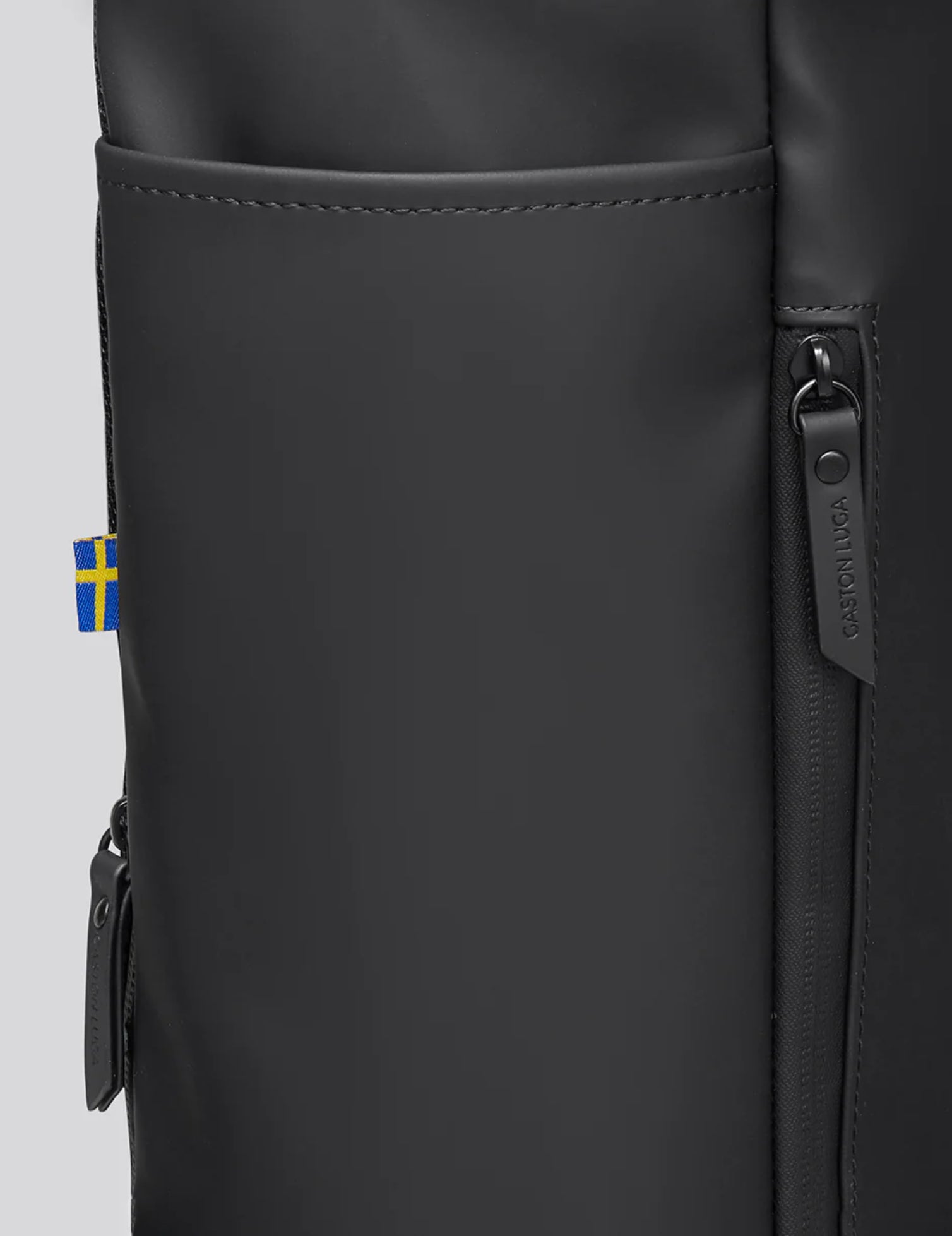 Rillen 16” Backpack Black