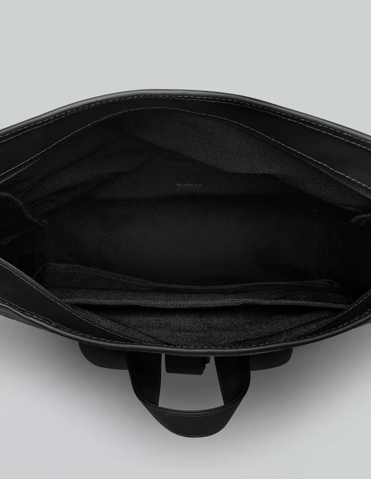 Rillen 16” Backpack Black
