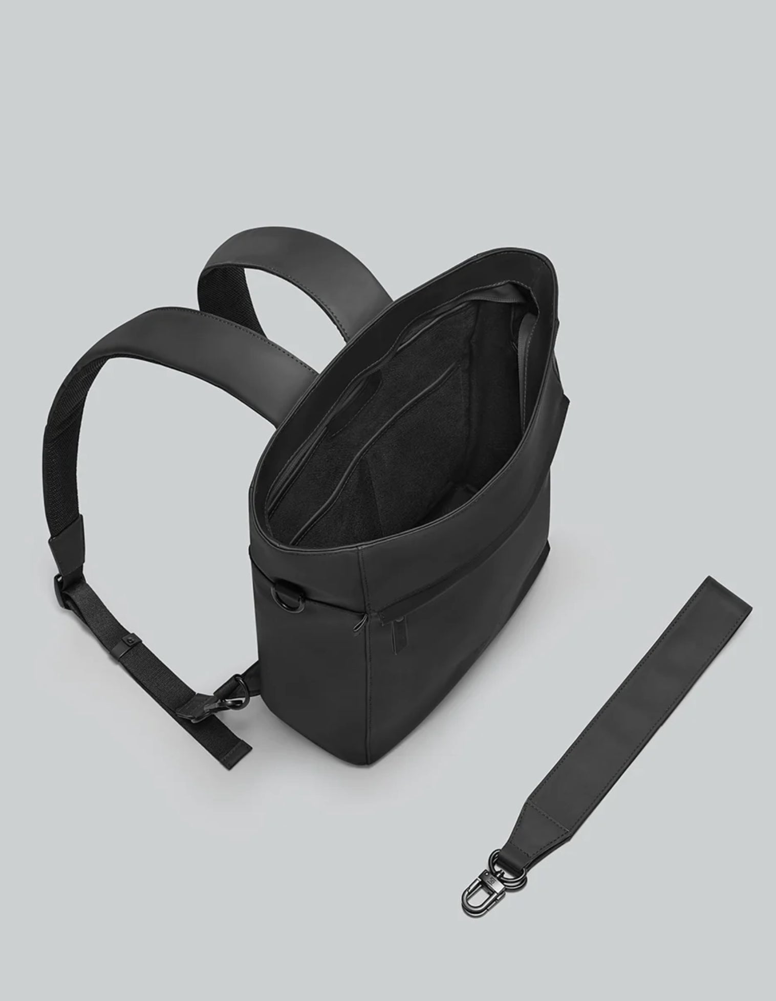 Tate Backpack Black