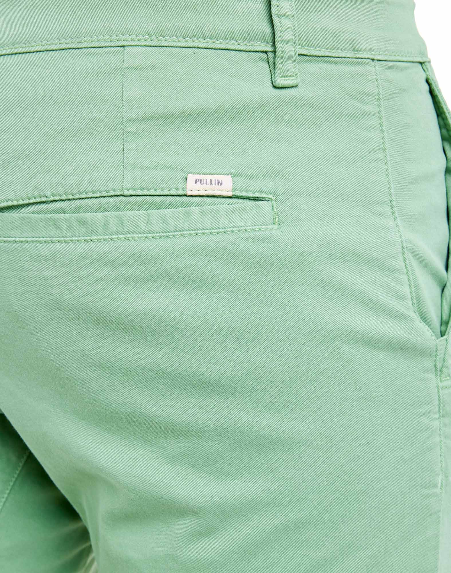 Dening Short Chino Frosty Green