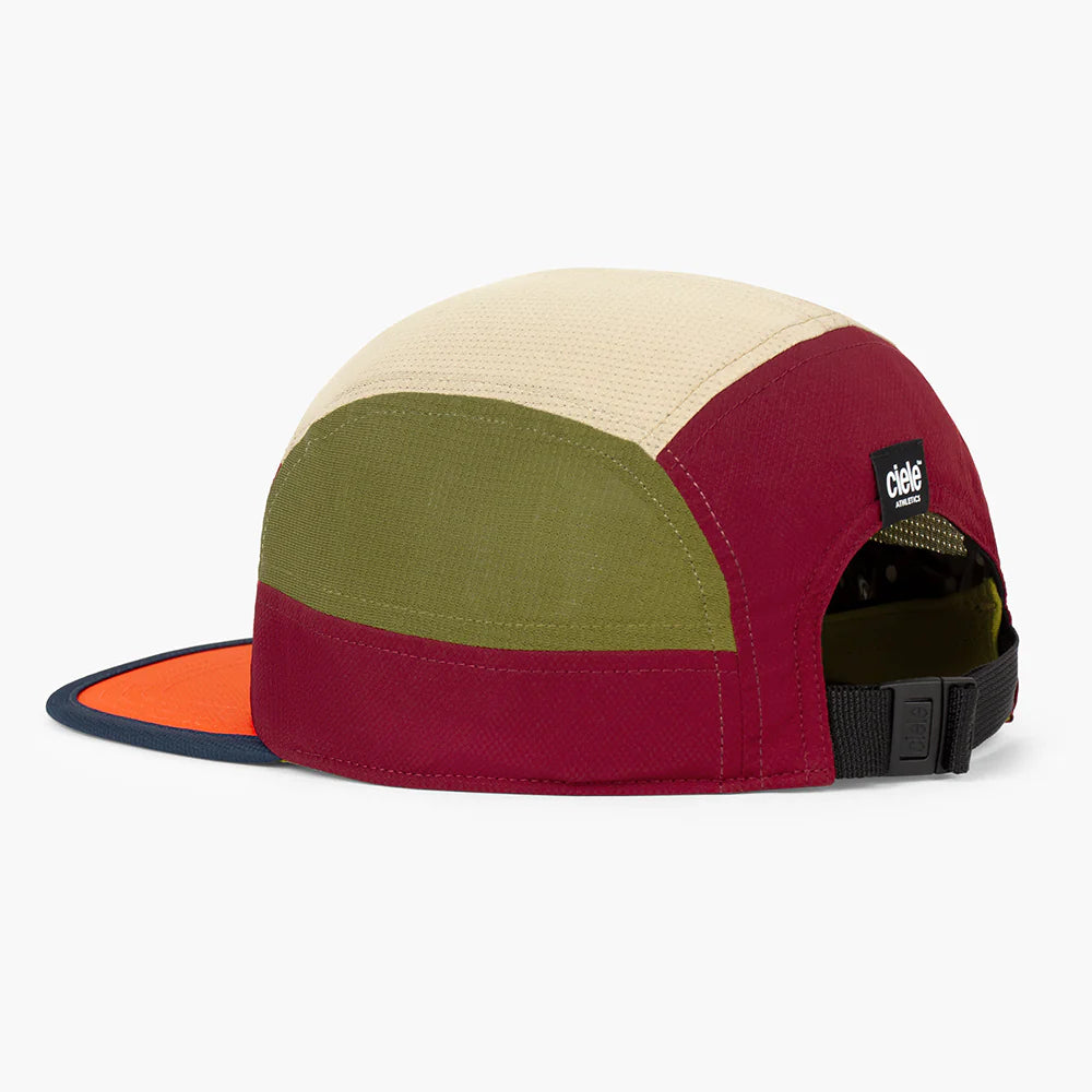 GOCap - Field - Iconic Bar - Crimson Red/Terrain