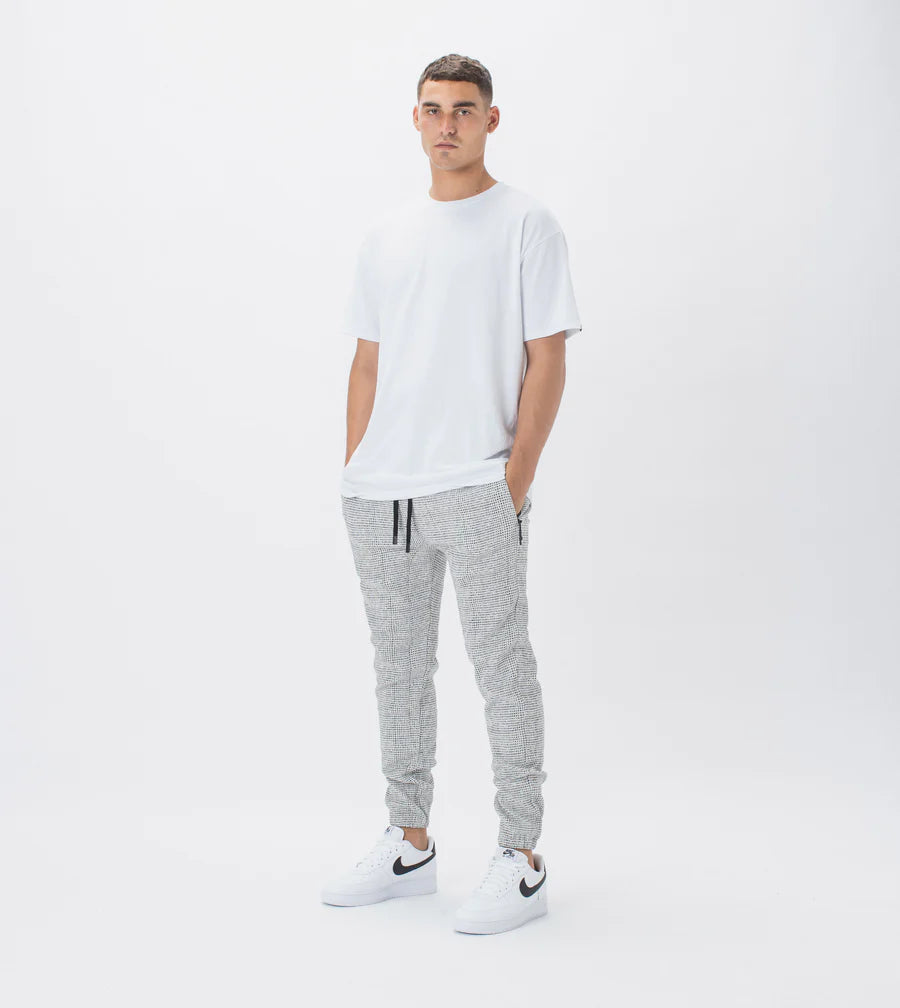 Sureshot joggers honeycomb Flight White