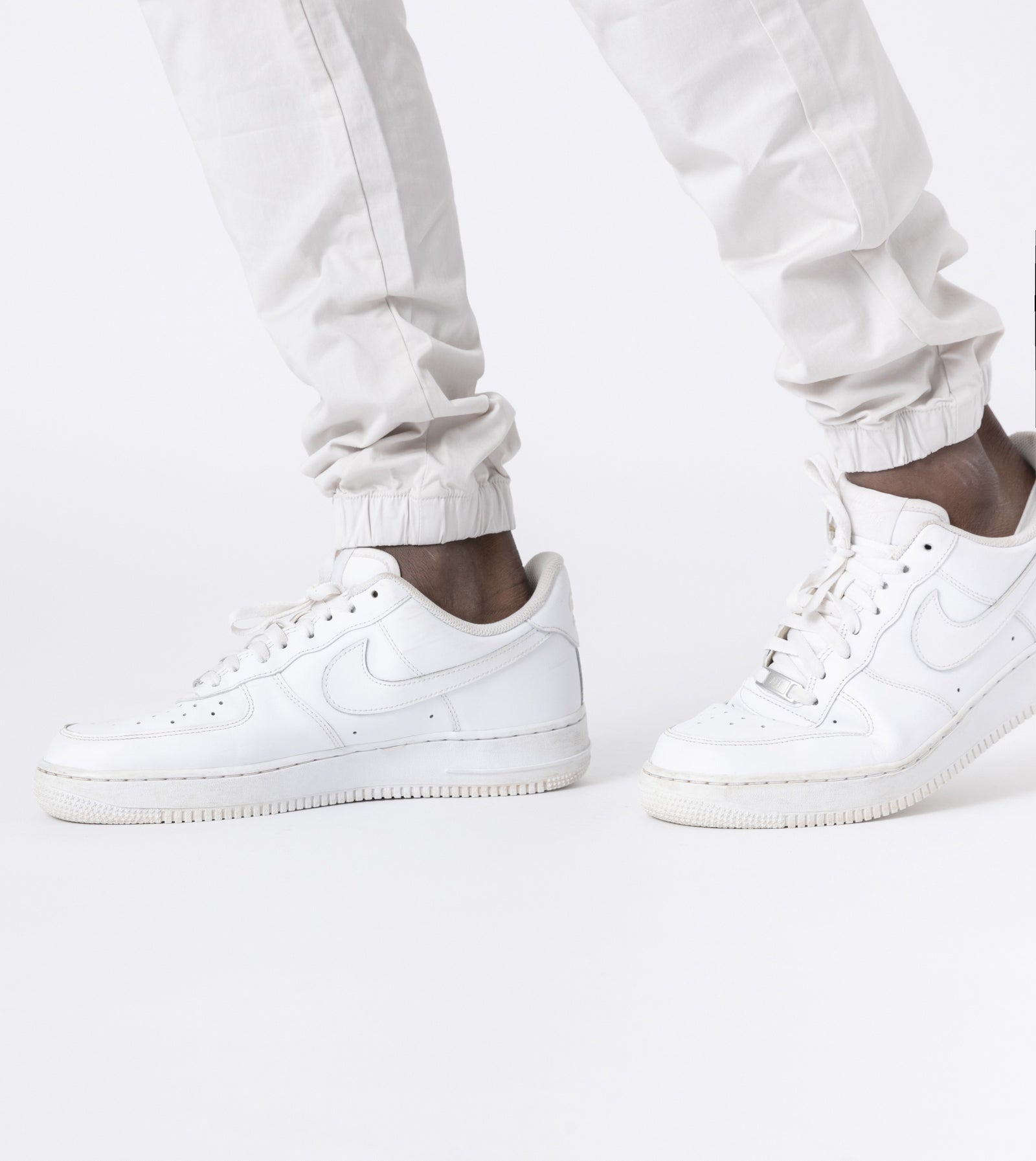 Zanerobe Sureshot Mid Rise Lite Jogger Garment Dye Frost