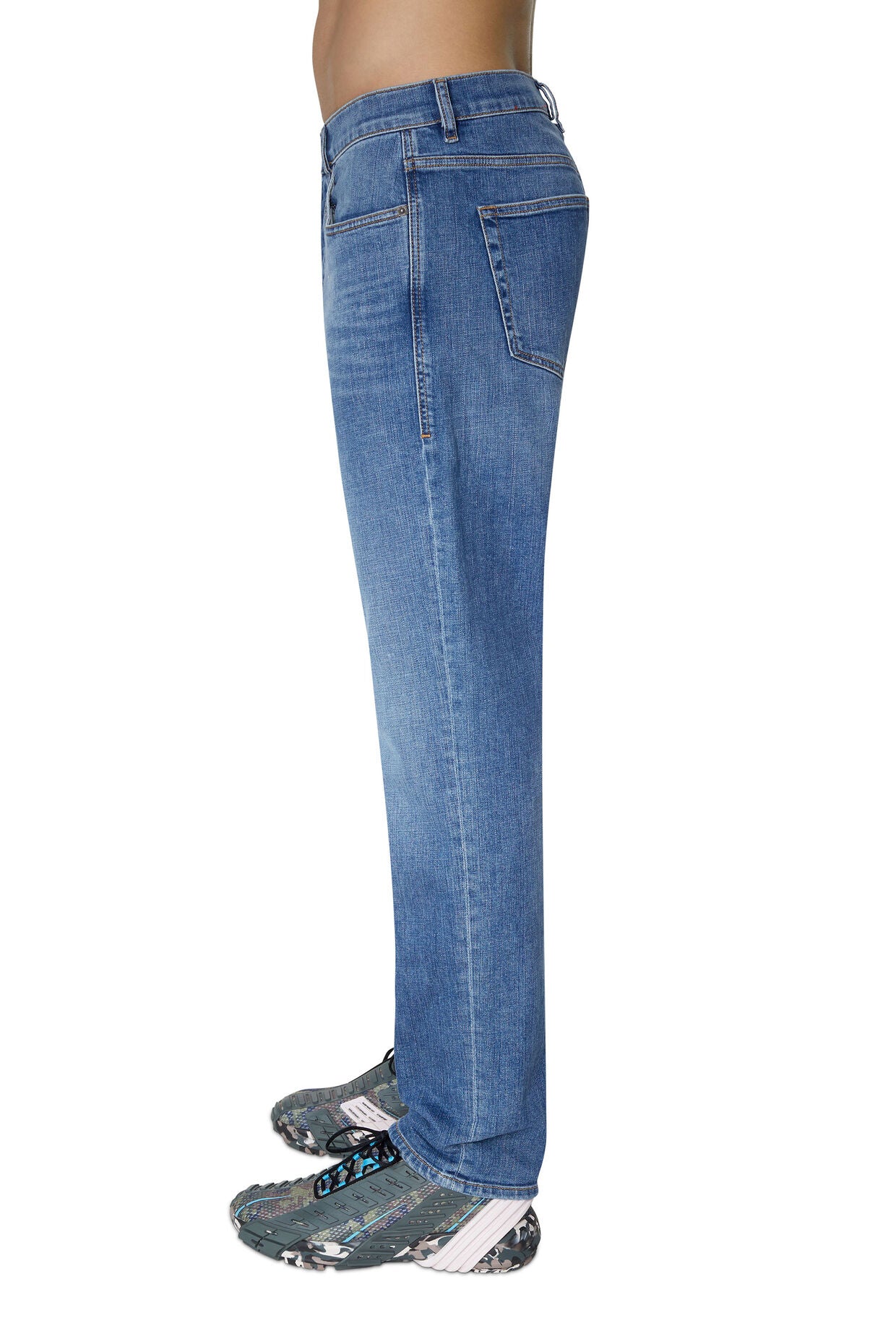 D-Viker 09D47 Straight Leg Jeans Medium Blue