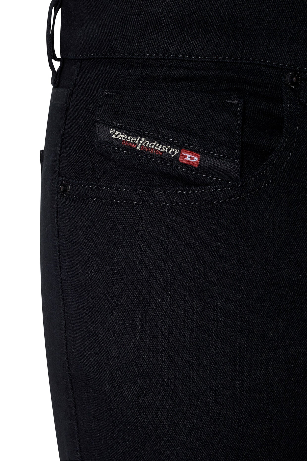 2019 D-Strukt 069YP Slim Black Jeans