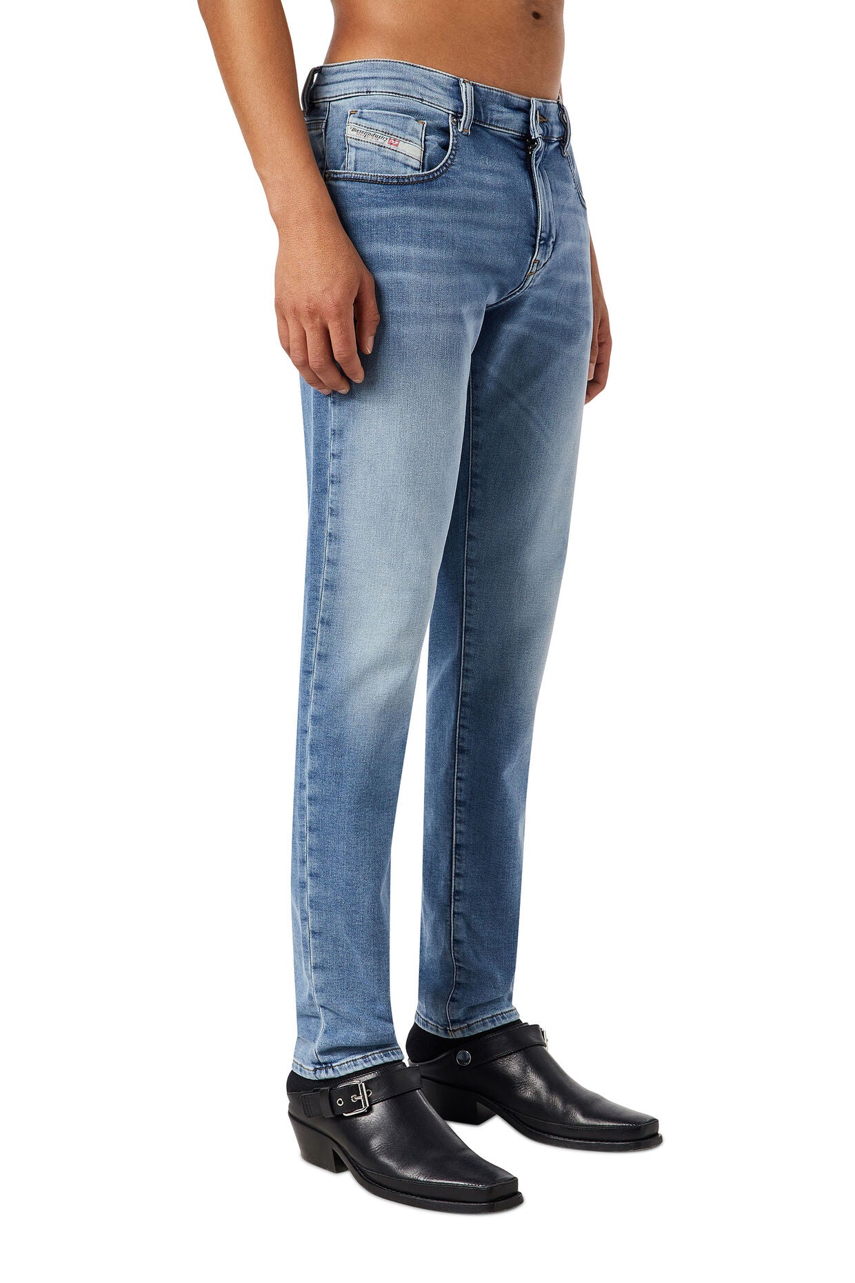 D-Strukt 069ZU Joggjeans light blue wash