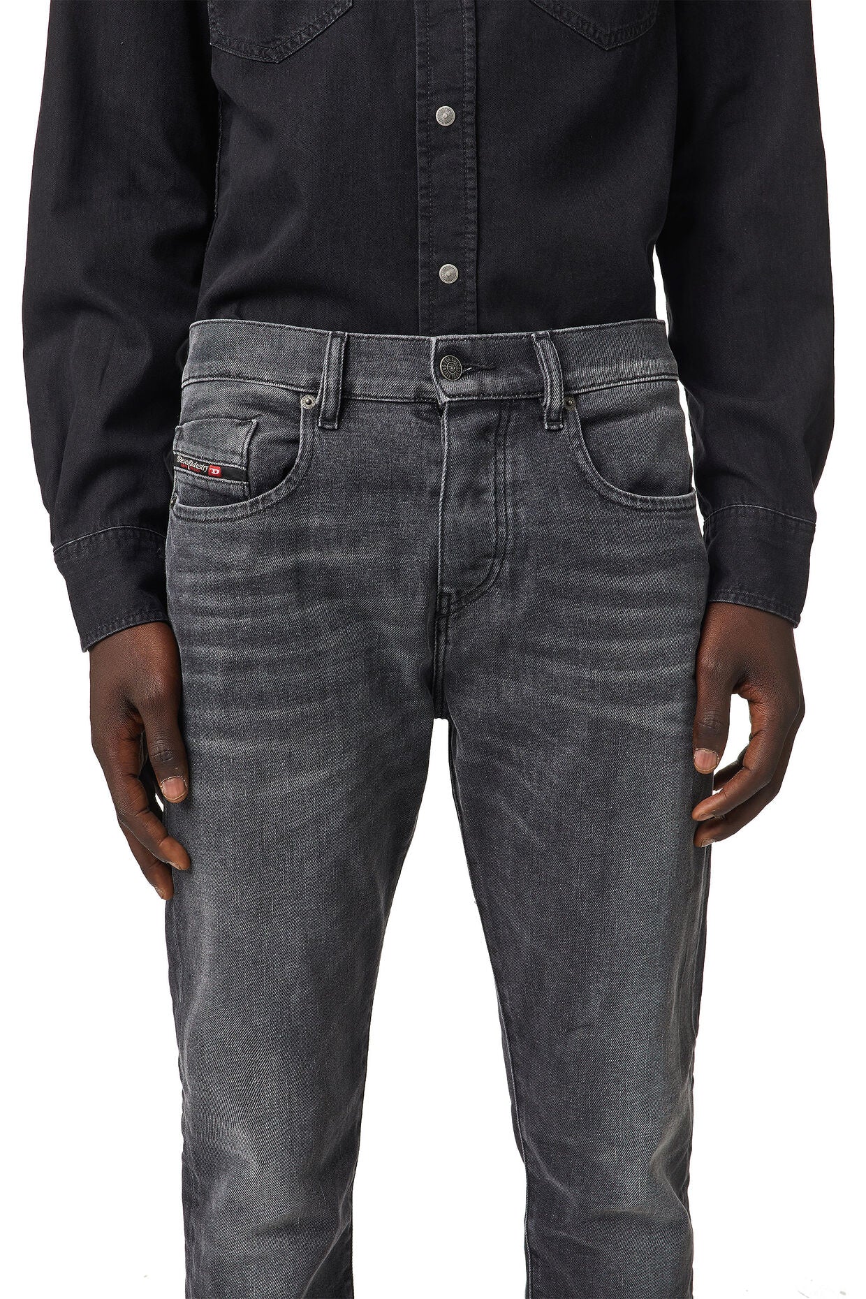 D-Viker Straight Cut 09B42 Black