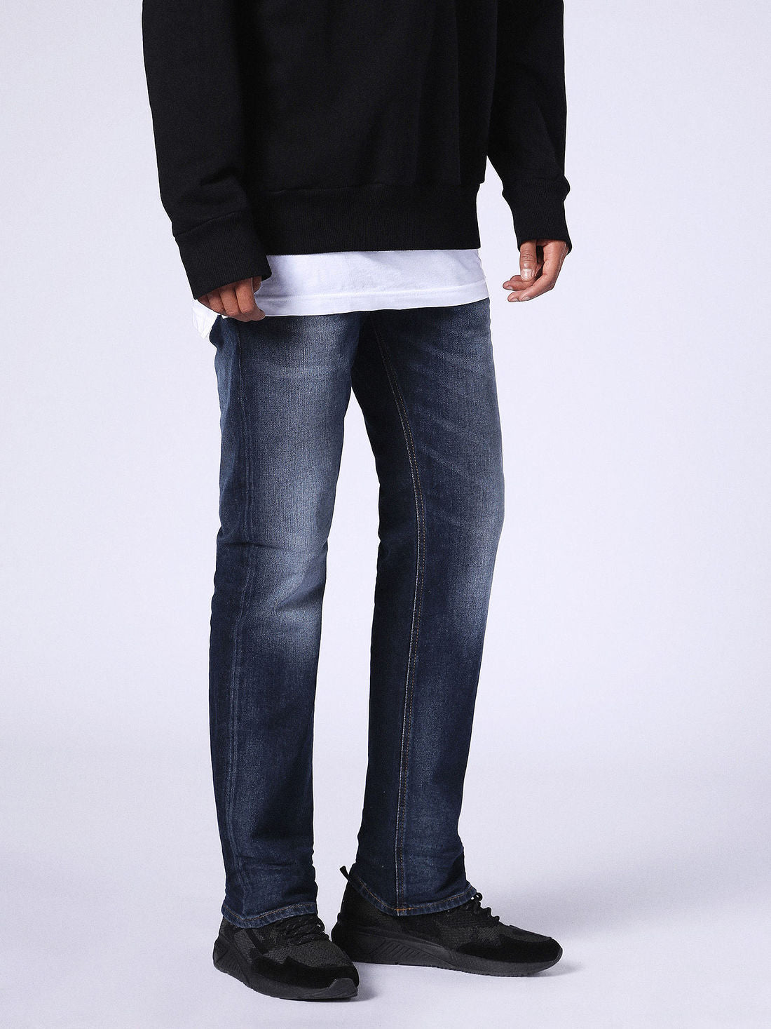 Diesel jeans deals larkee regular straight
