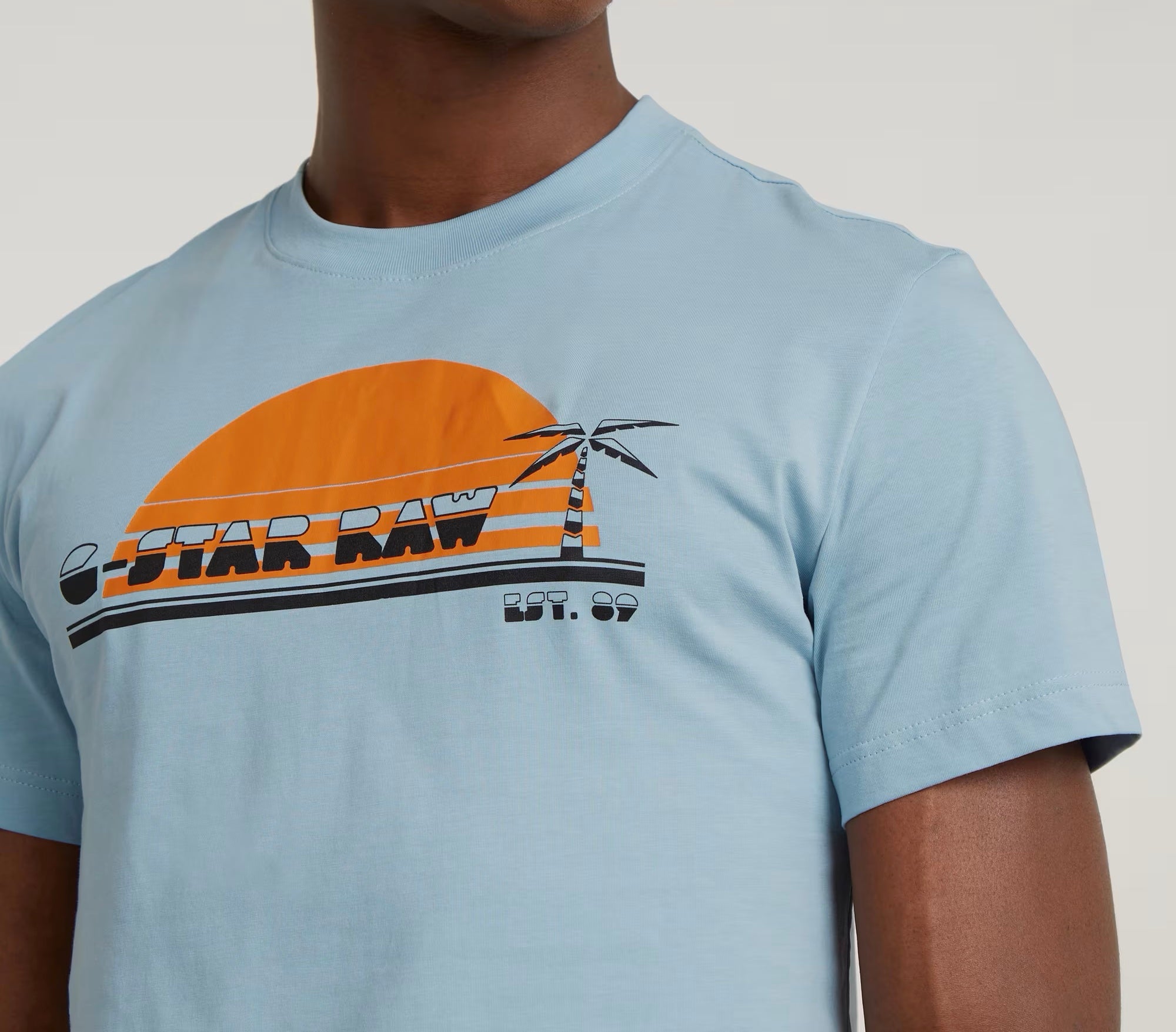 SUNRISE SLIM T-SHIRT