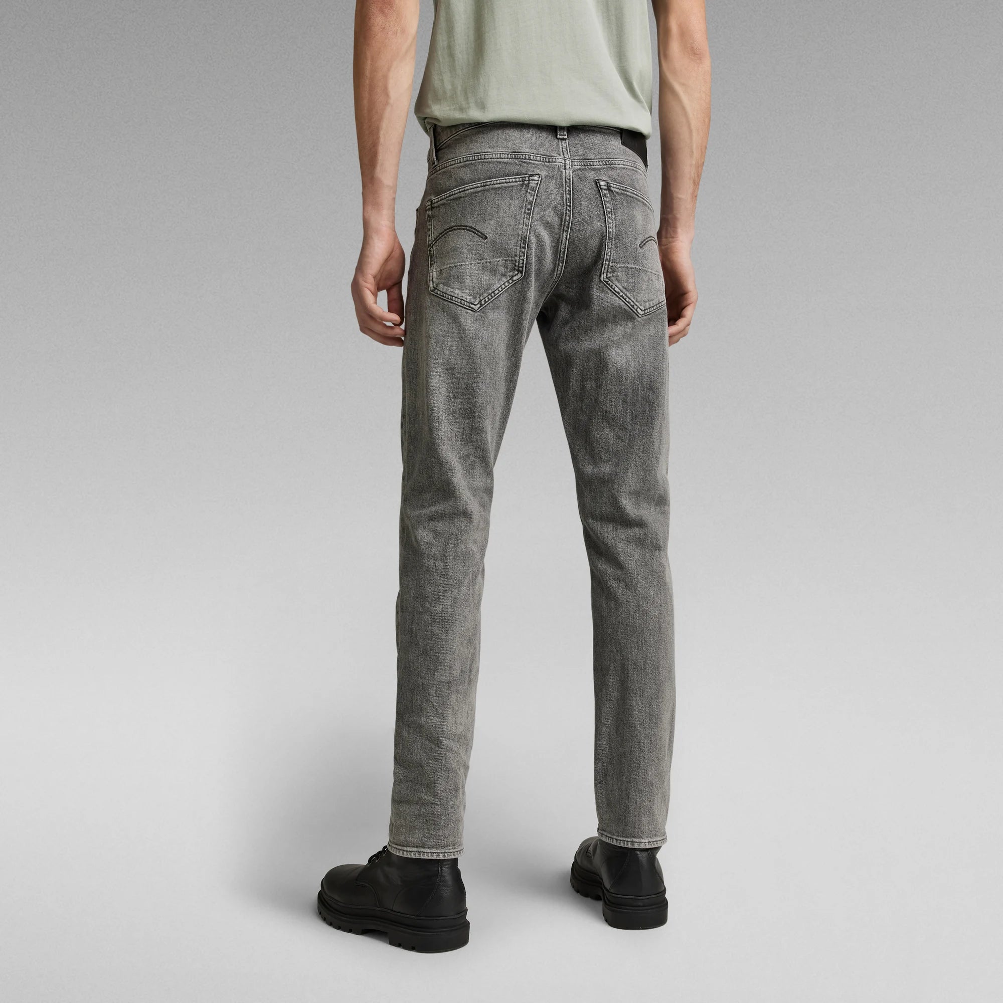 3301 Slim Faded Carbon Jeans