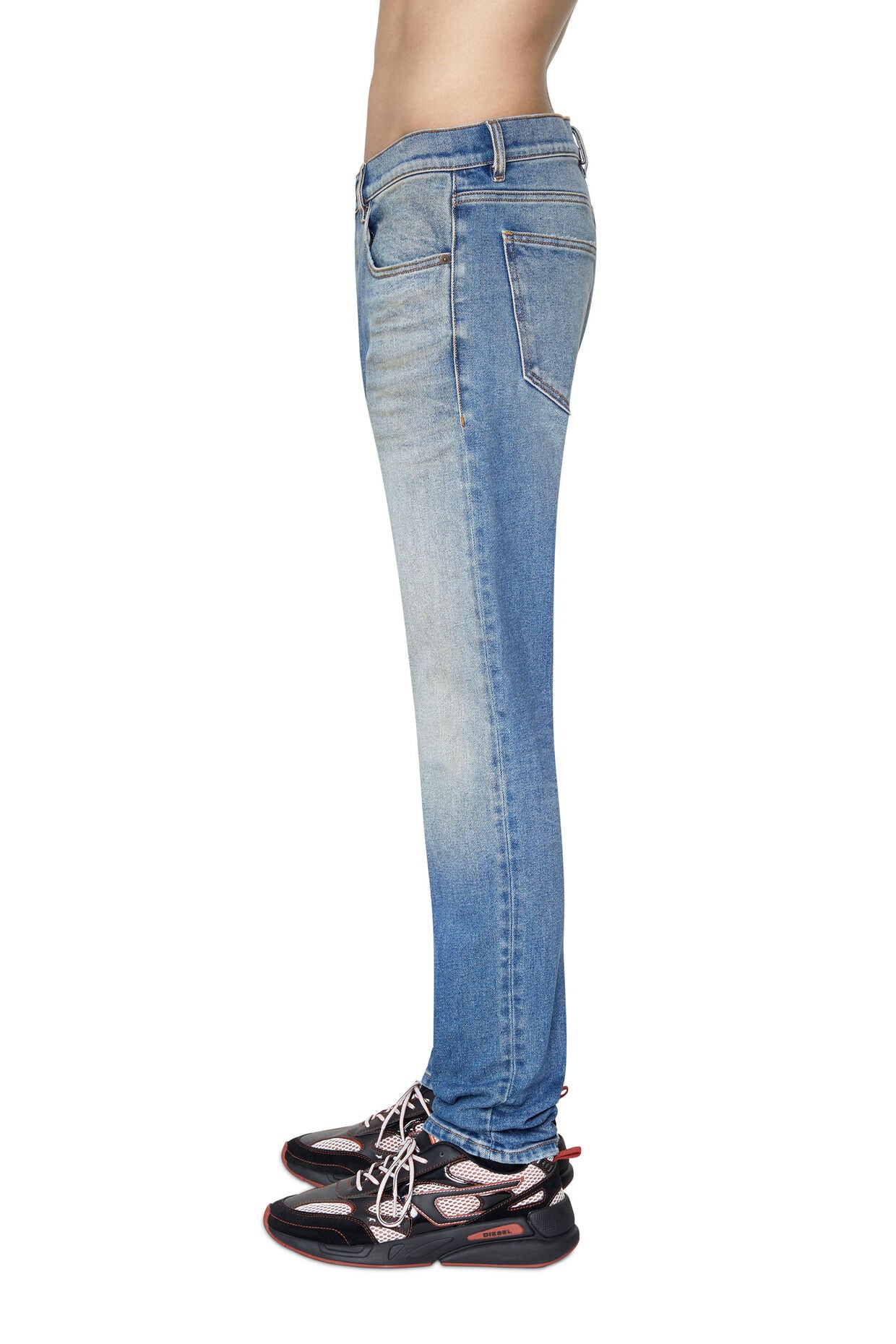 Diesel 2019 D-Strukt 09D81 Slim Jeans Light Blue