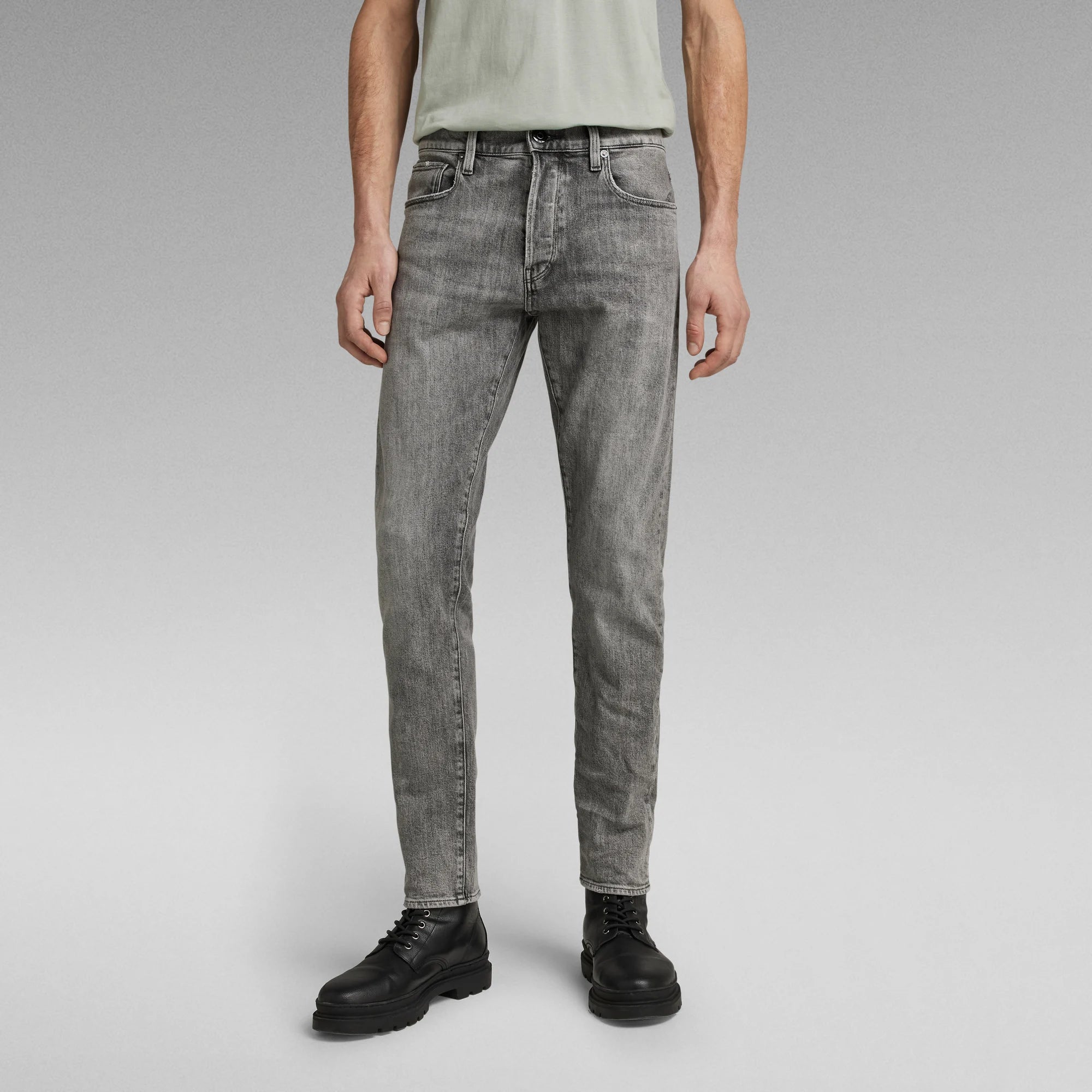 3301 Slim Faded Carbon Jeans